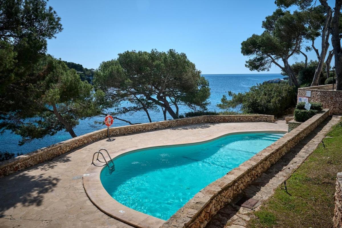 Sea Frontline Apartment 'Ernesto'. Pool. Wifi Сантаньи Экстерьер фото